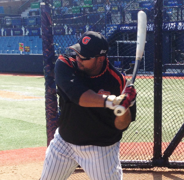 히메네스의 배트는 고무배트?